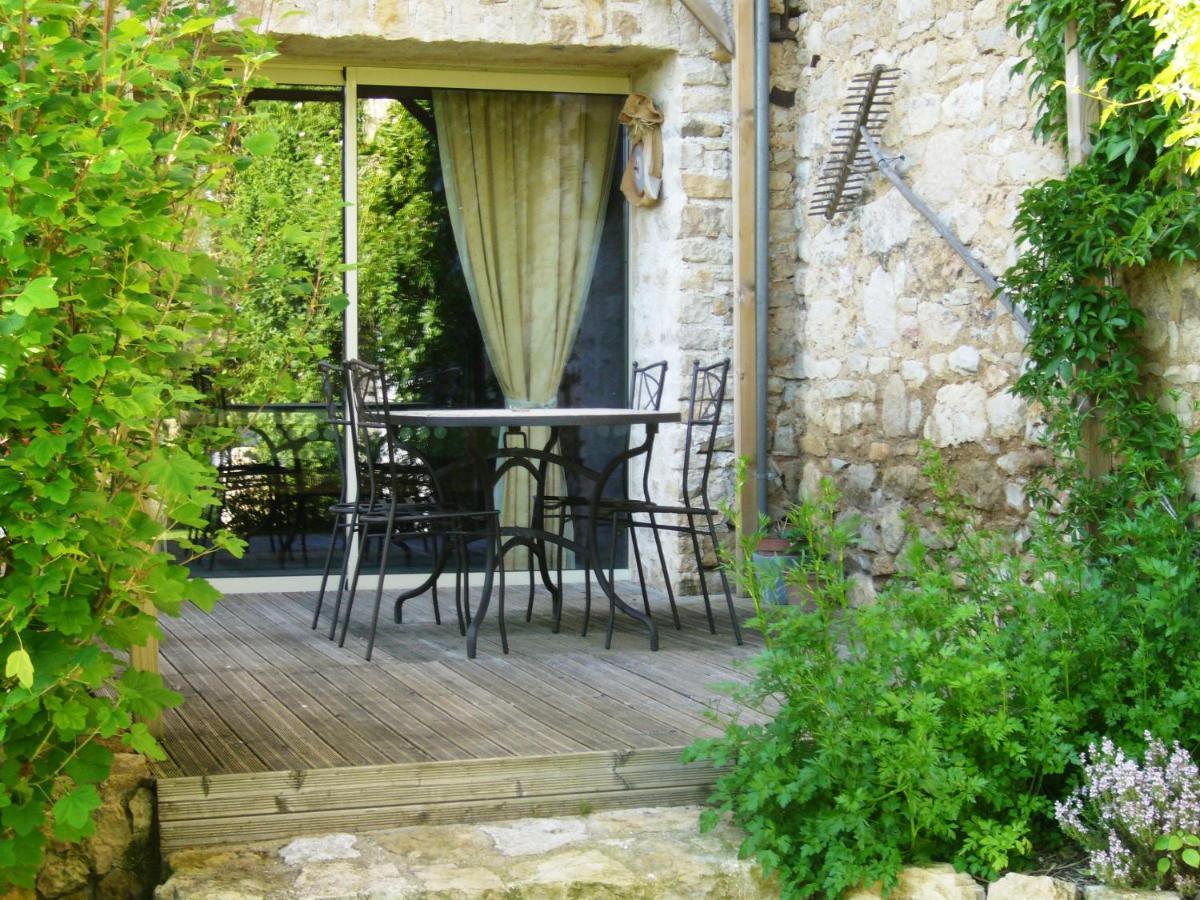 La Grange Du Rial Hotel Bournazel  Buitenkant foto